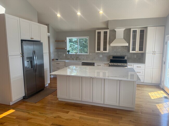 Building Photo - 14602 E Bellewood Pl