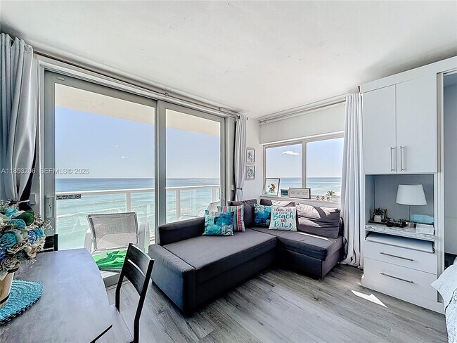 Building Photo - 19201 Collins Ave