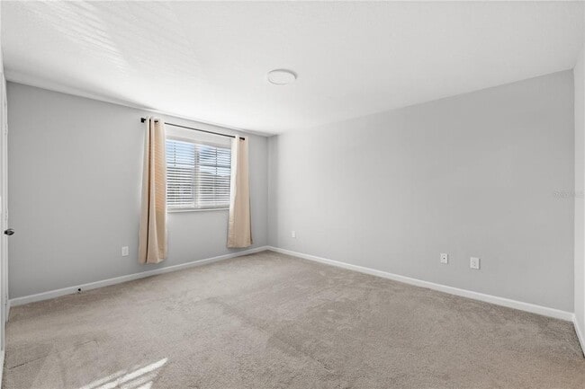 Building Photo - 260 Smugglers Way