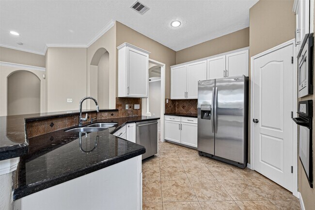 Building Photo - 1103 Parkhaven Ln