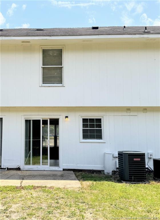 Building Photo - 6633 Abbey Ln