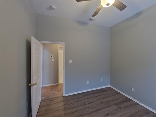 Building Photo - 1801 Pecan View Dr