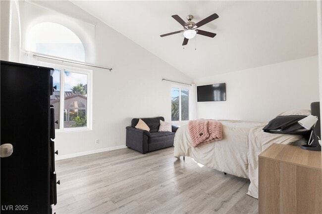 Building Photo - 7820 Mount Angel Dr