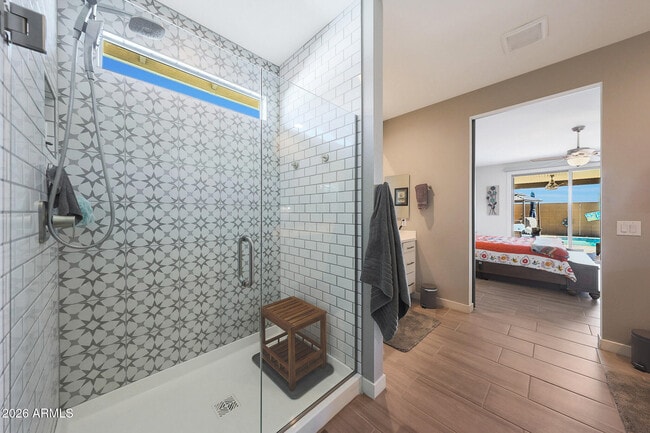 Building Photo - 5121 N 181st Dr