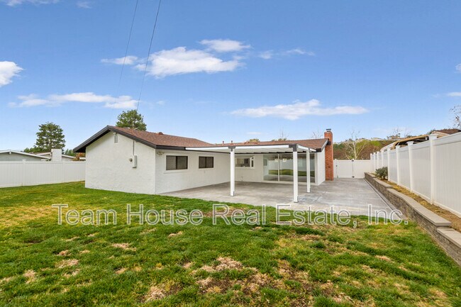 Building Photo - 27220 Seco Canyon Rd