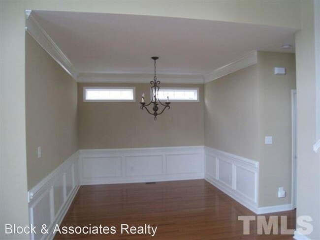 Building Photo - 4 br, 2.5 bath House - 108 Bally Shannon Way