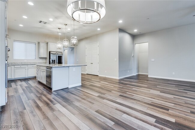 Building Photo - 780 Omaggio Pl