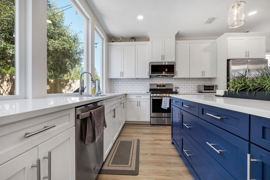 Building Photo - 458 Grand Oaks Rd