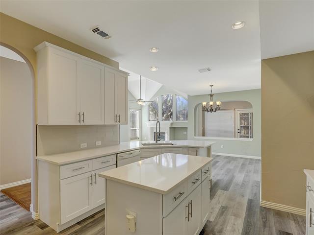 Building Photo - 18711 Gibbons Dr