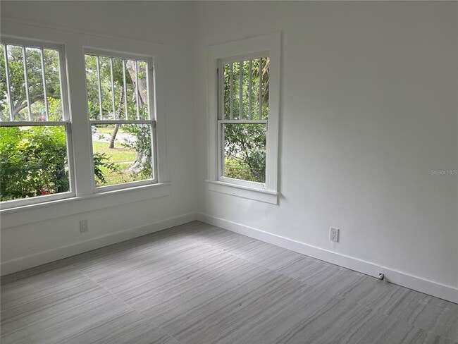 Building Photo - 4519 5th Ave S