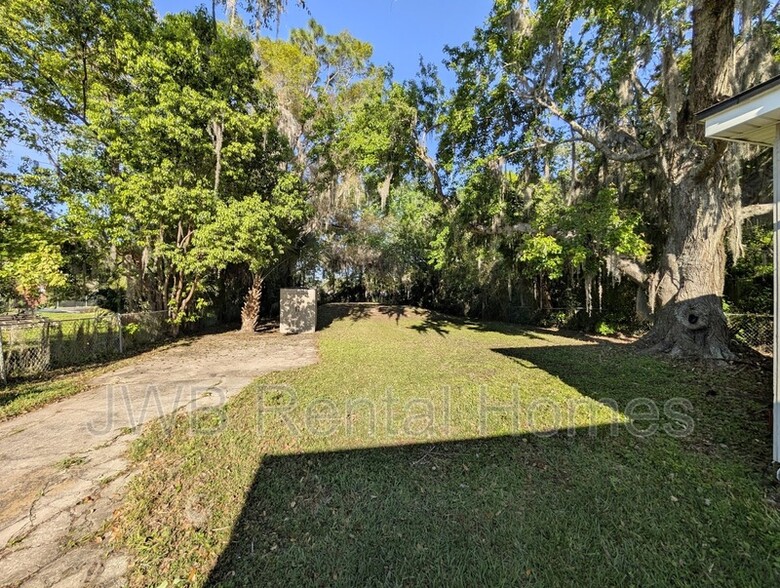 Building Photo - 764 Mamie Rd