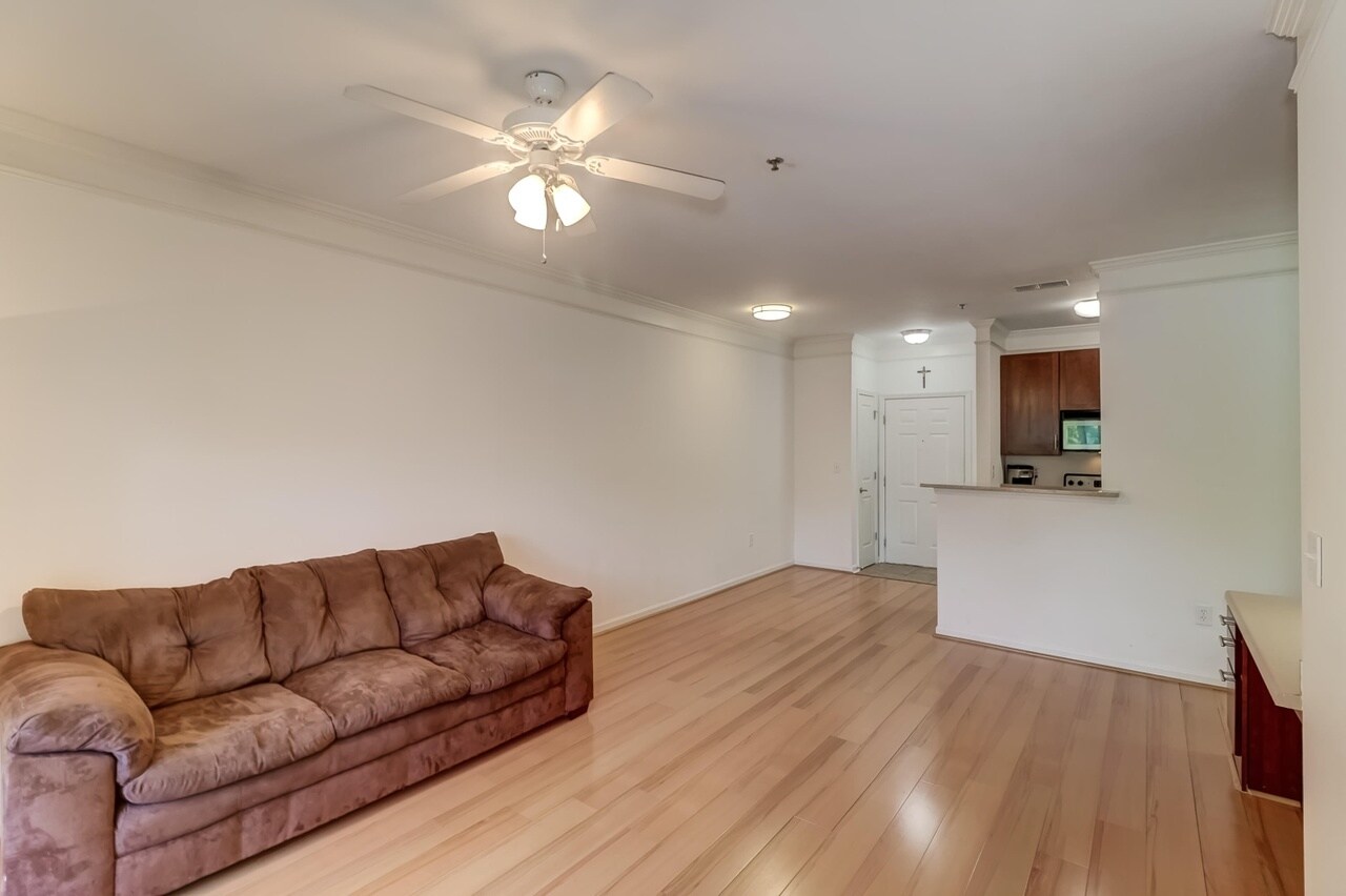 Building Photo - 1755 Central Park Rd