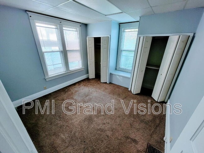 Building Photo - 1436 W Macon St