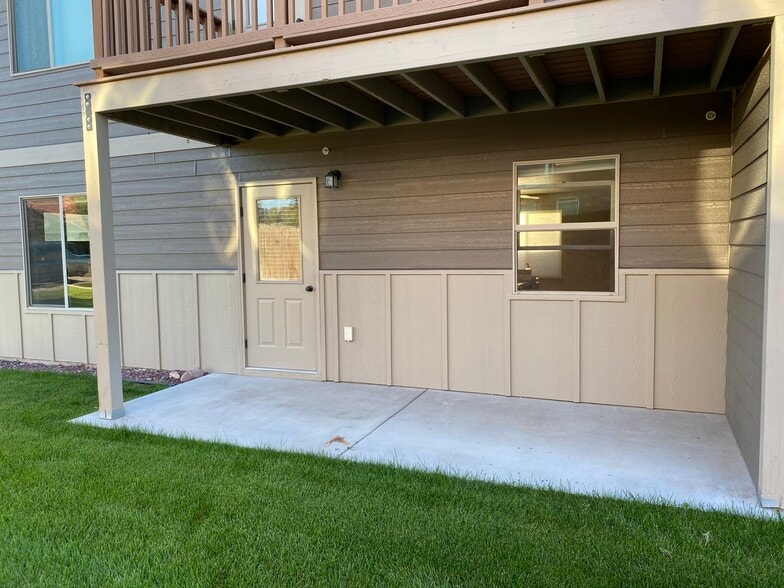 Patio - 171 Talon Way