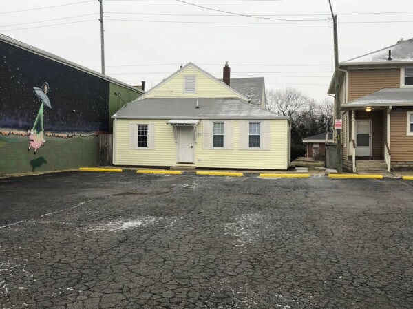 Building Photo - 1406 Shelby St