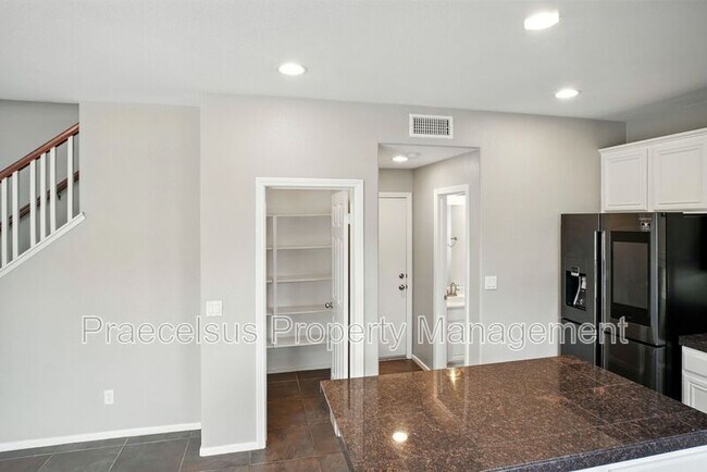 Building Photo - 2809 Red Rock Canyon Rd