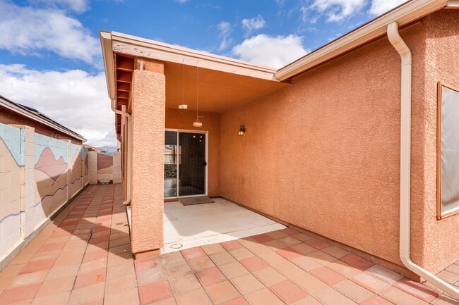 Building Photo - 10252 E Wasp Spring Dr