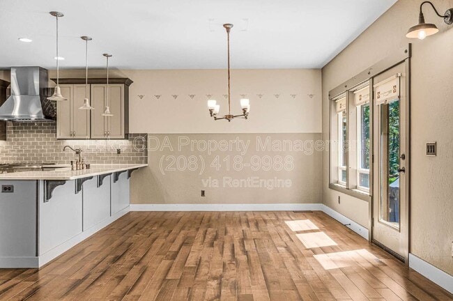 Building Photo - 3676 W Cielo View Ct