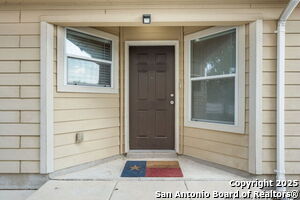 Building Photo - 2519 Sunset Bend