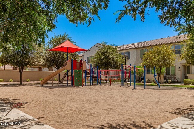 Building Photo - 2780 S Alpine Dr