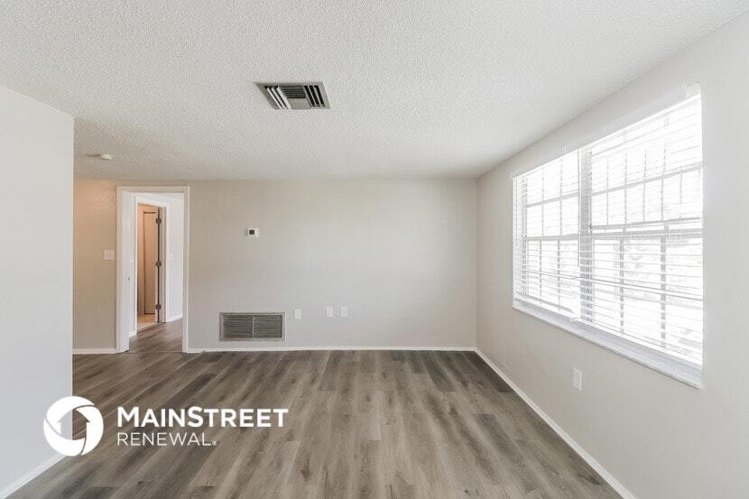 Building Photo - 7224 Parrot Dr