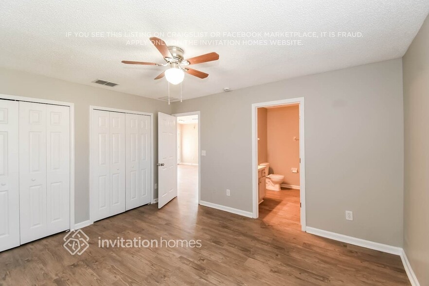 Building Photo - 1872 Pineta Cove Drive