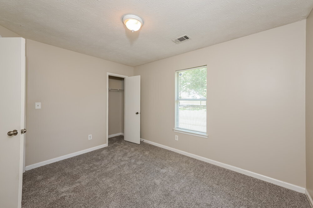 Building Photo - 8756 Ansley Way