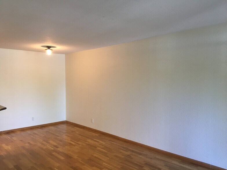 Building Photo - 12675 Camino Mira del Mar