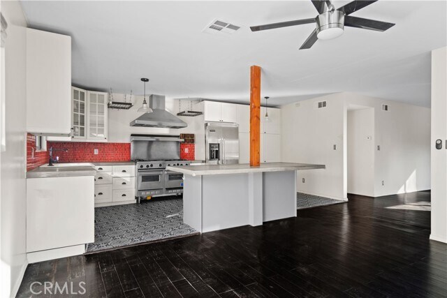 Building Photo - 4536 Maycrest Ave