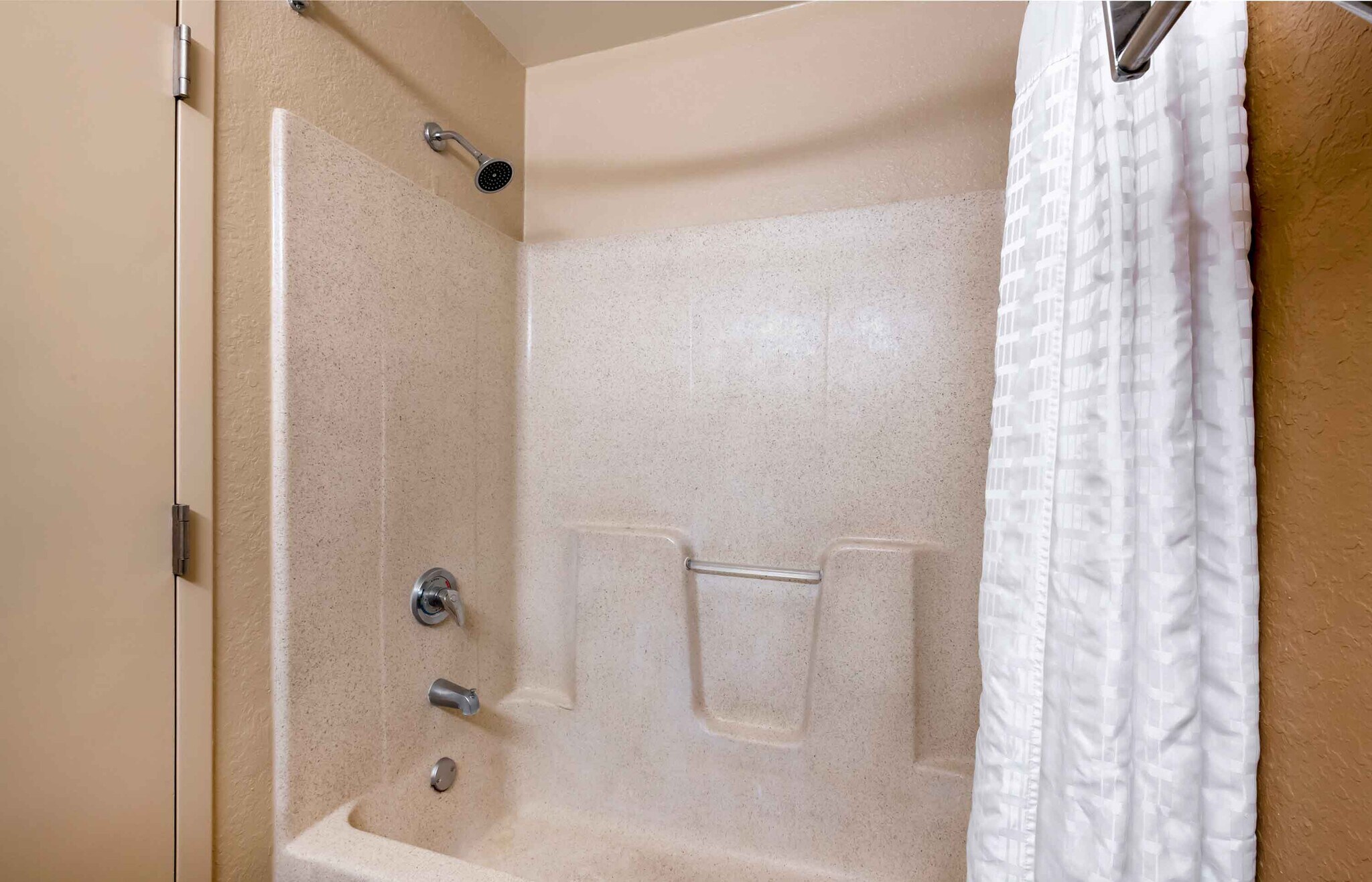 Building Photo - Furnished Studio-Jacksonville - Lenoir Ave...