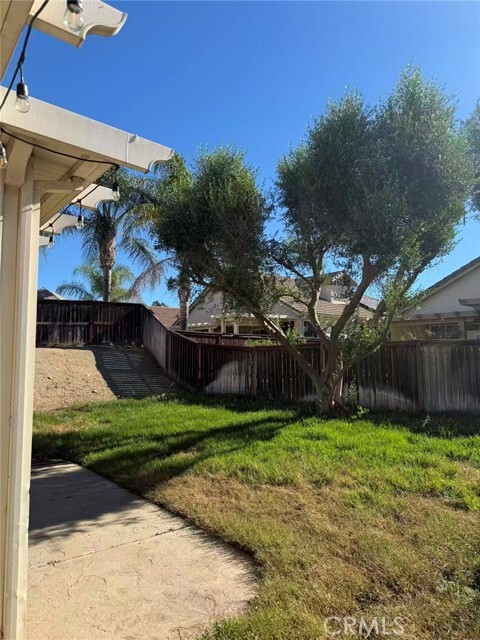 Building Photo - 36228 Bur Oaks Ave