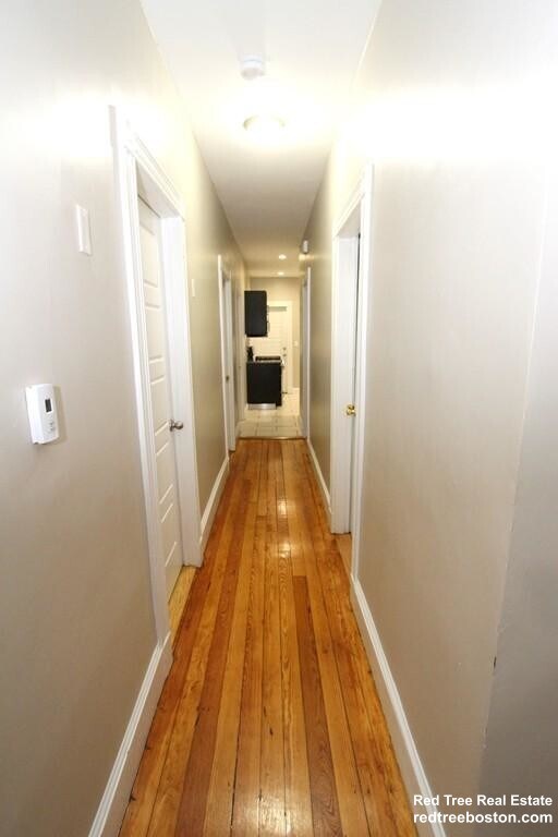 Building Photo - 35 Harbor View St