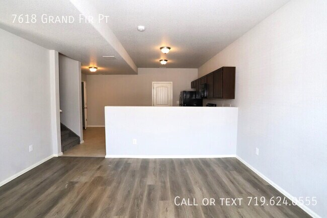 Building Photo - 7618 Grand Fir Point