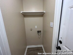 Building Photo - 8806 Slumber Ln