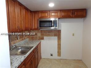 Building Photo - 2901 NW 47th Terrace