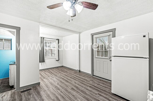 Building Photo - Charming 2-Bedroom Home in Fountain Square