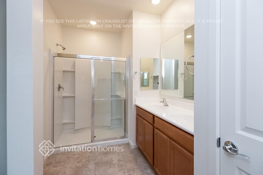 Building Photo - 33987 N Desert Star Dr