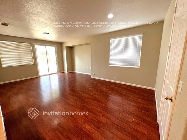 Building Photo - 2475 Independence Trail