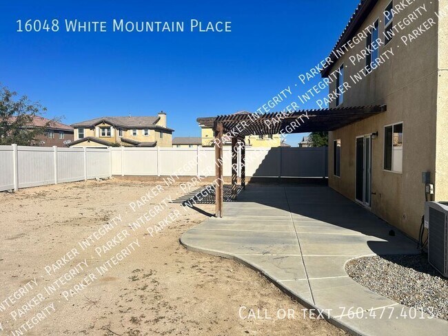 Building Photo - 16048 White Mountain Pl