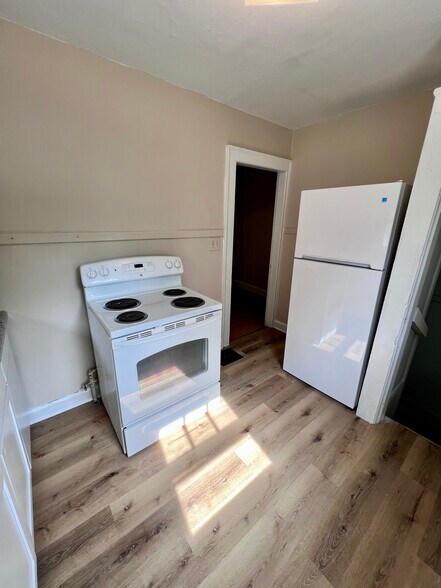 Building Photo - 3709 Boulevard Pl