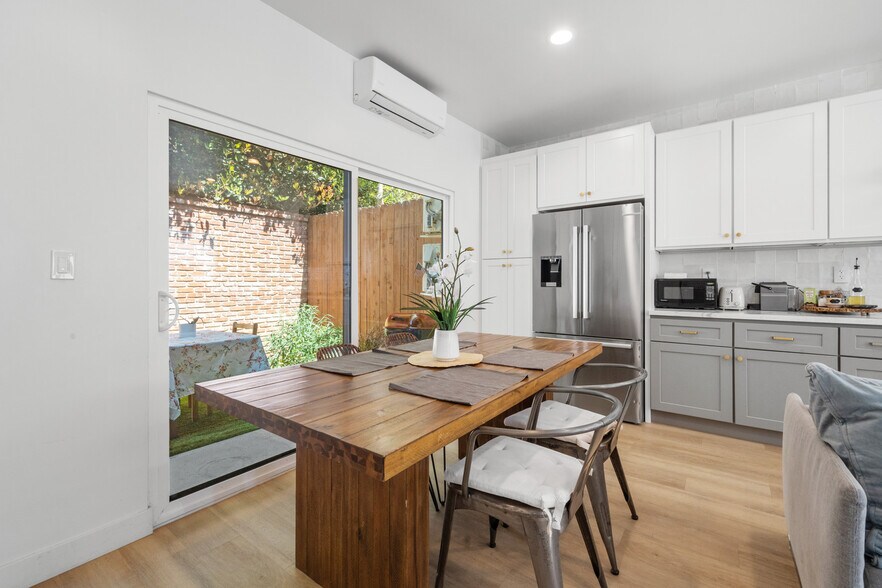 Building Photo - 11361 Tenino Ave