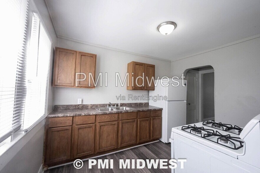 Building Photo - 3139 Guilford Ave