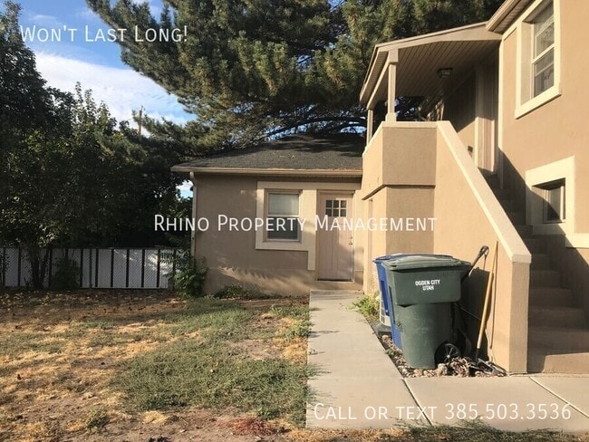 Building Photo - 2885 Van Buren Ave