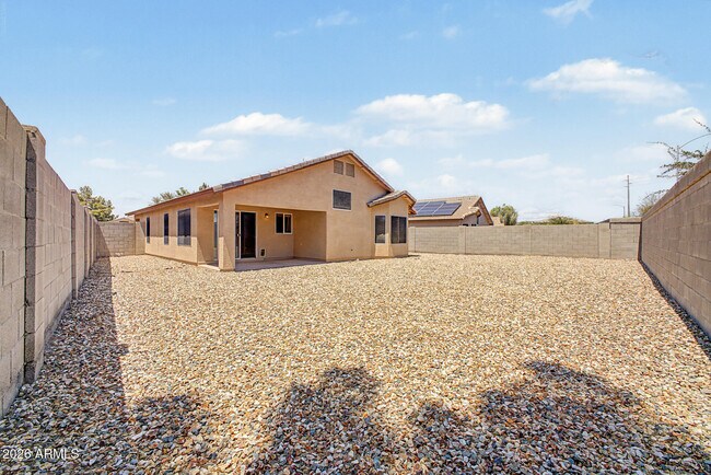 Building Photo - 8151 W Tonto Ln