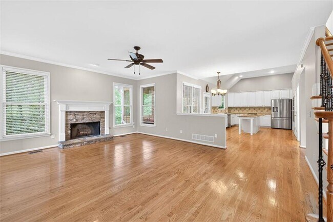 Building Photo - 4582 Campenille Ct