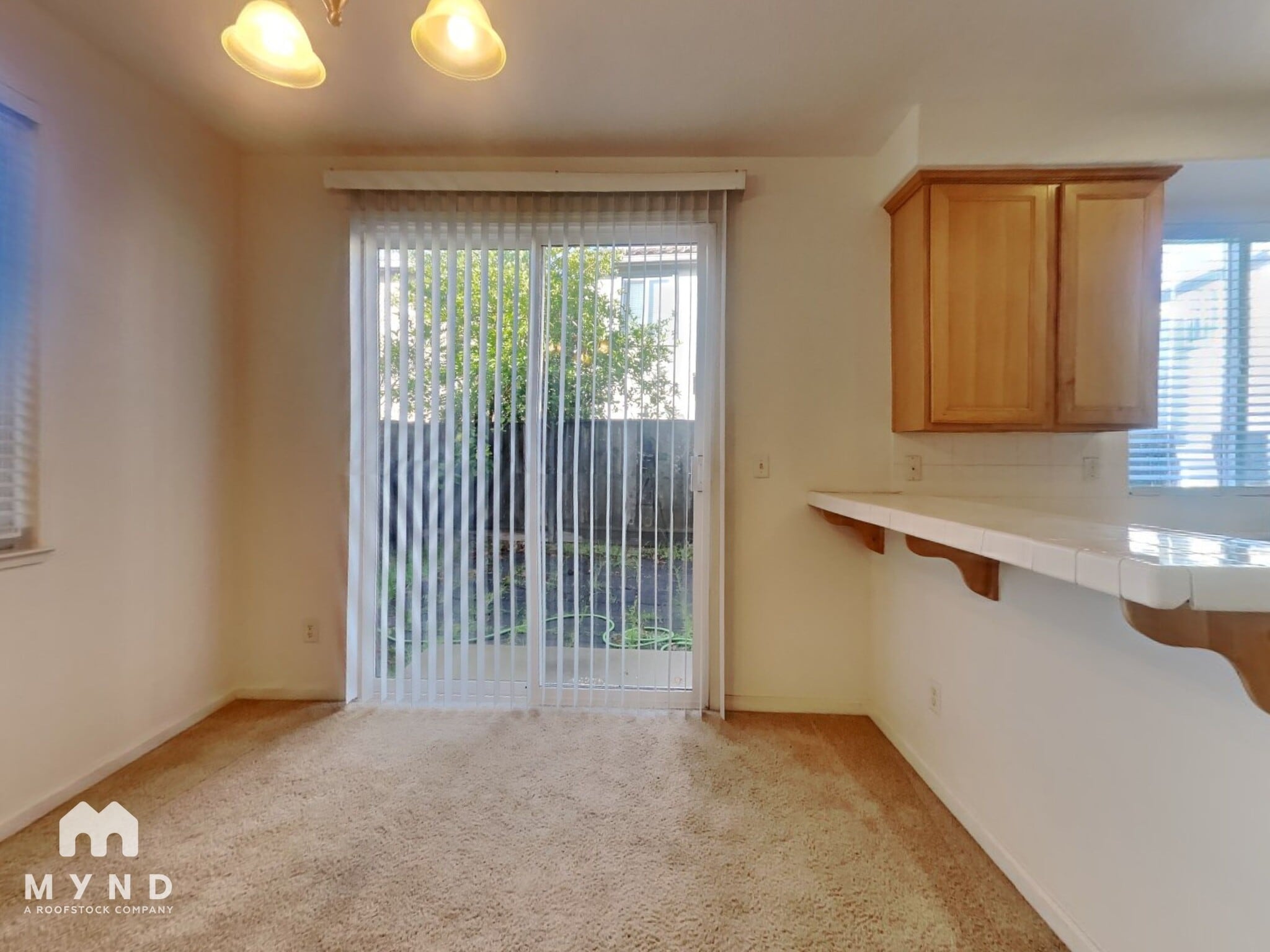 Building Photo - 10 Shadmoor Pl