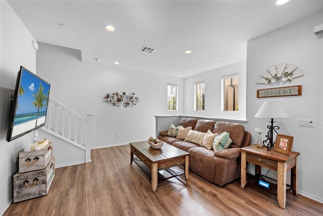 Building Photo - 2325 Verano Wy.