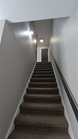 Building Photo - 31 Corinth Rd