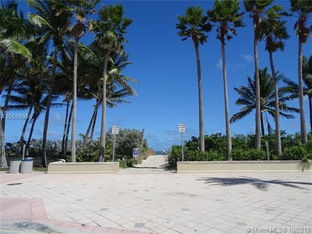 Building Photo - 7330 Ocean Terrace