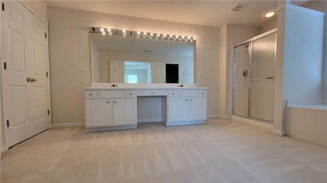 Building Photo - 5072 Raventhorpe Ct